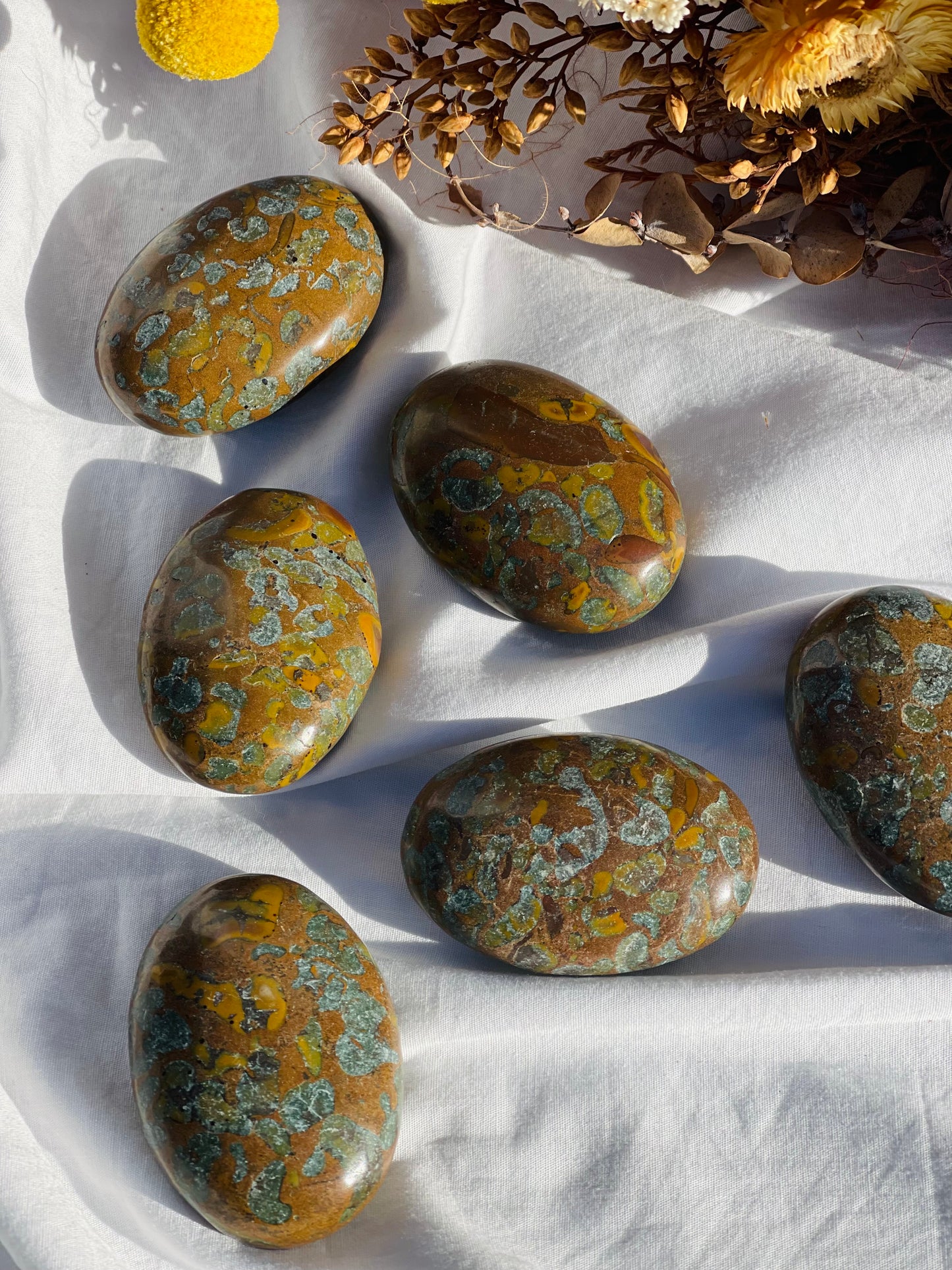 Fruit Jasper Palmstone