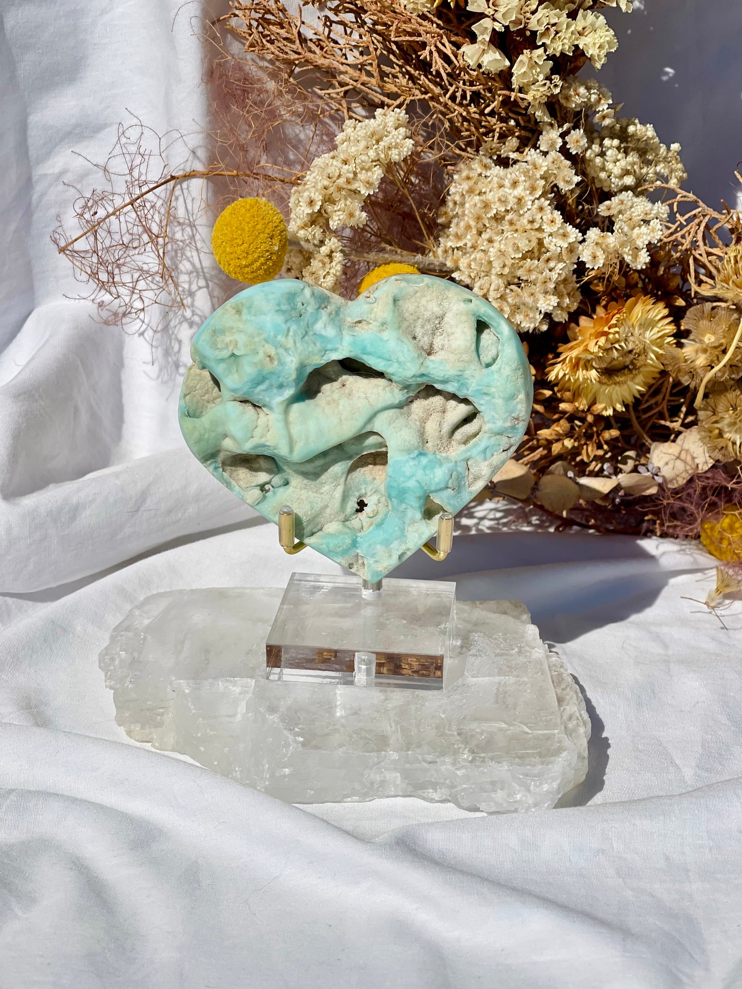 Crystal Stand