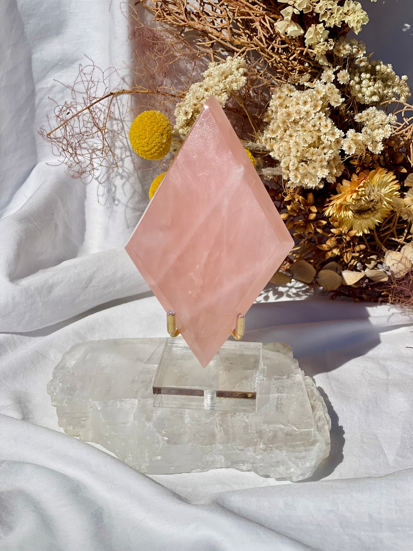 Crystal Stand