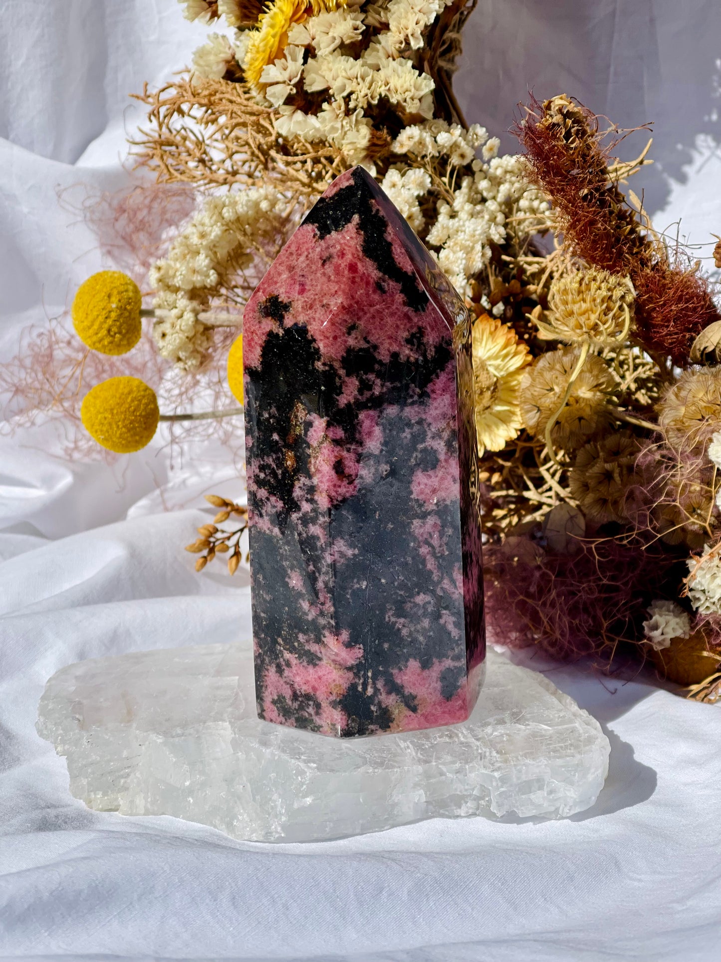 Rhodonite Point