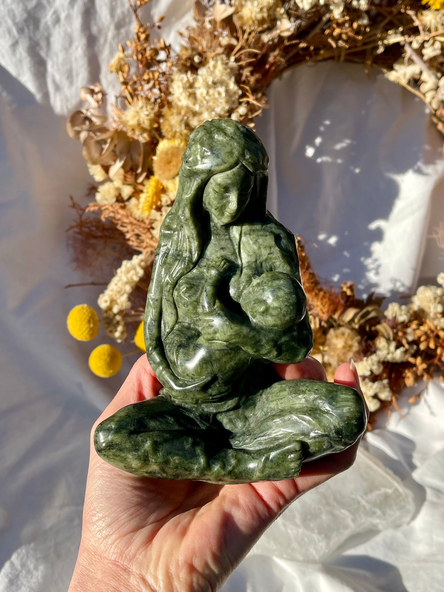 Green Jade Mother With Baby
