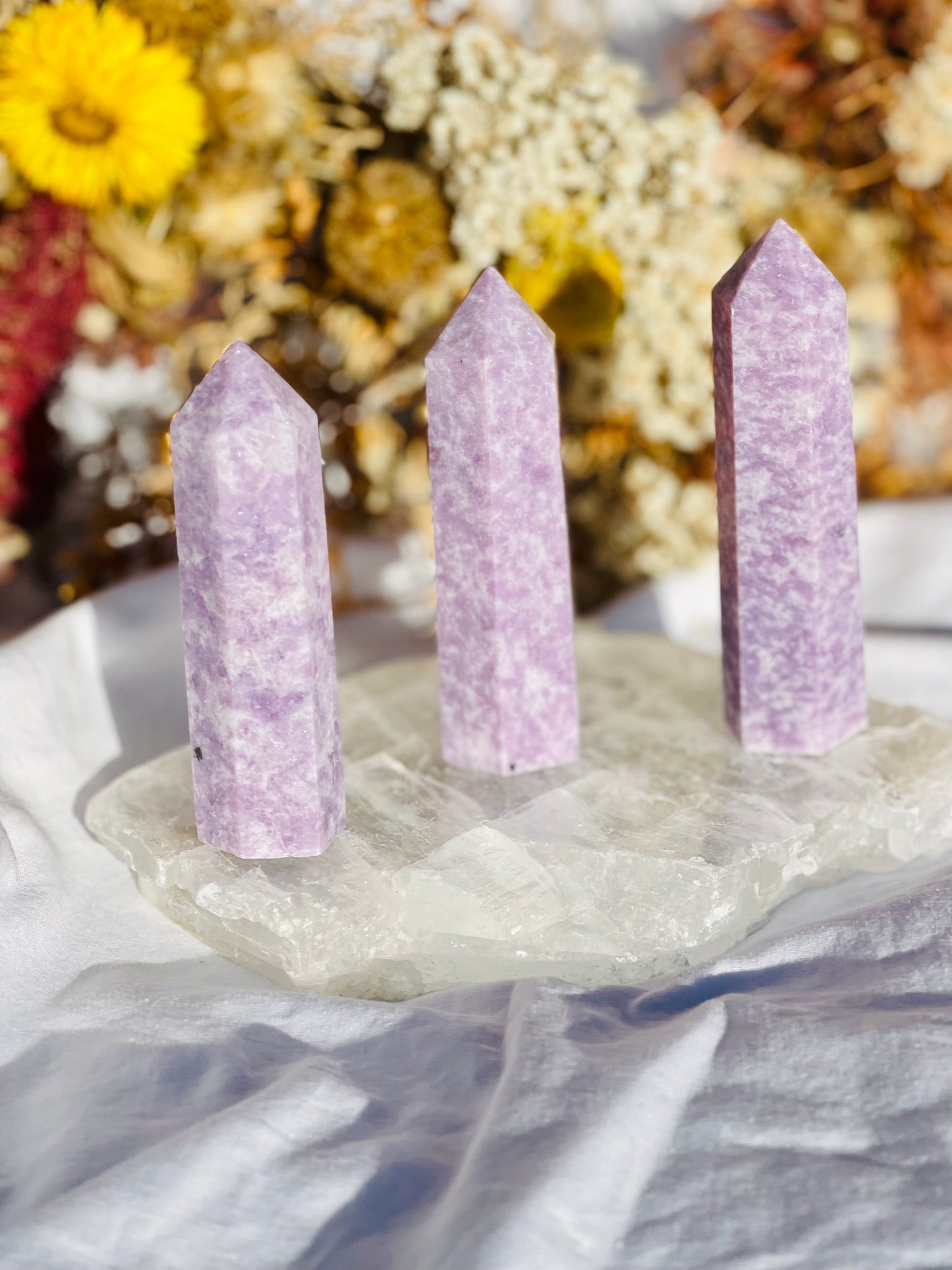 Lepidolite Point | Light