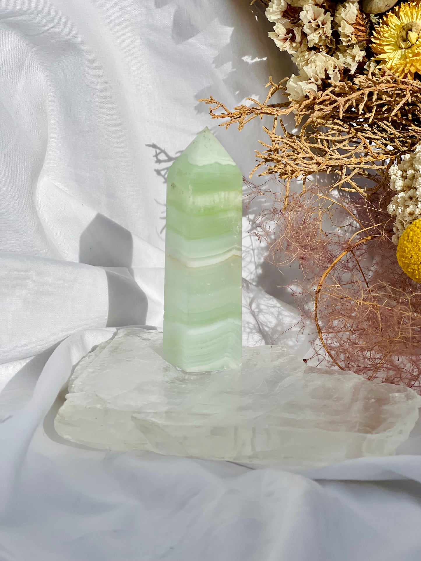 Pistachio Calcite Point A