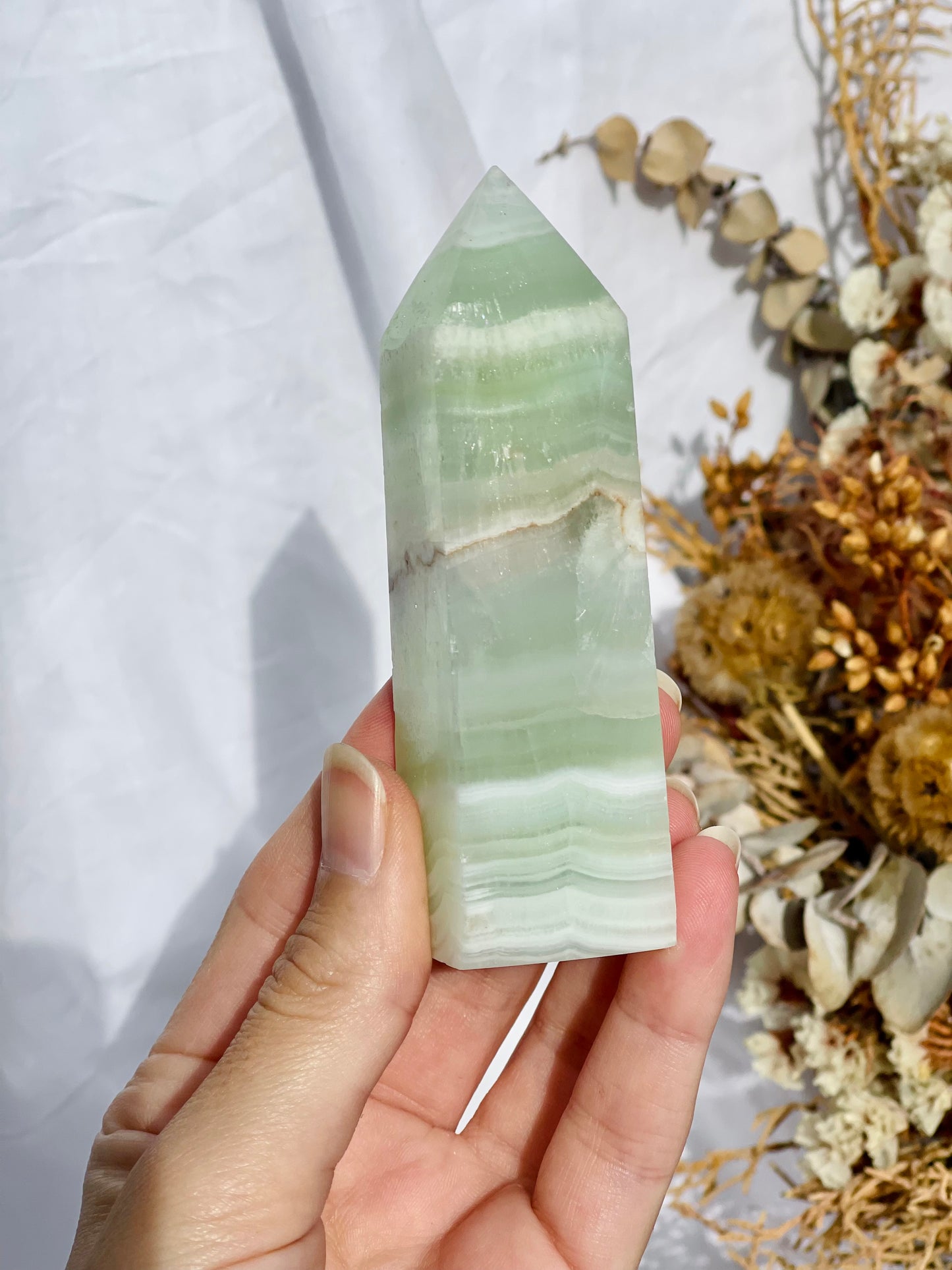 Pistachio Calcite Point C