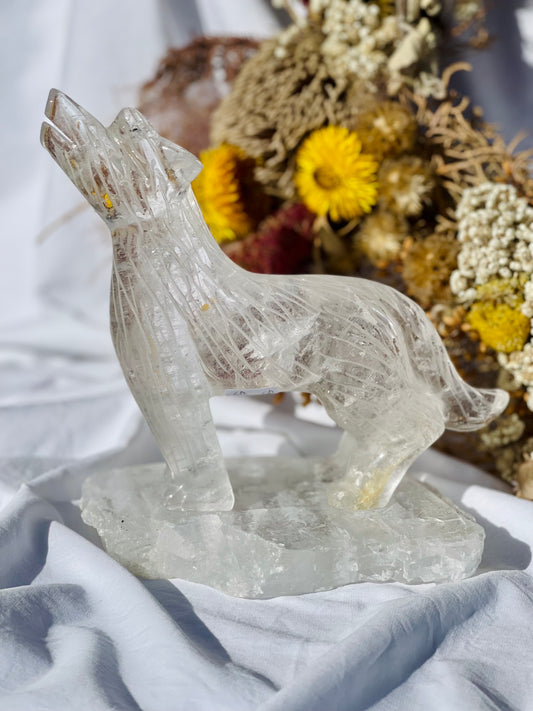Clear Quartz Wolf