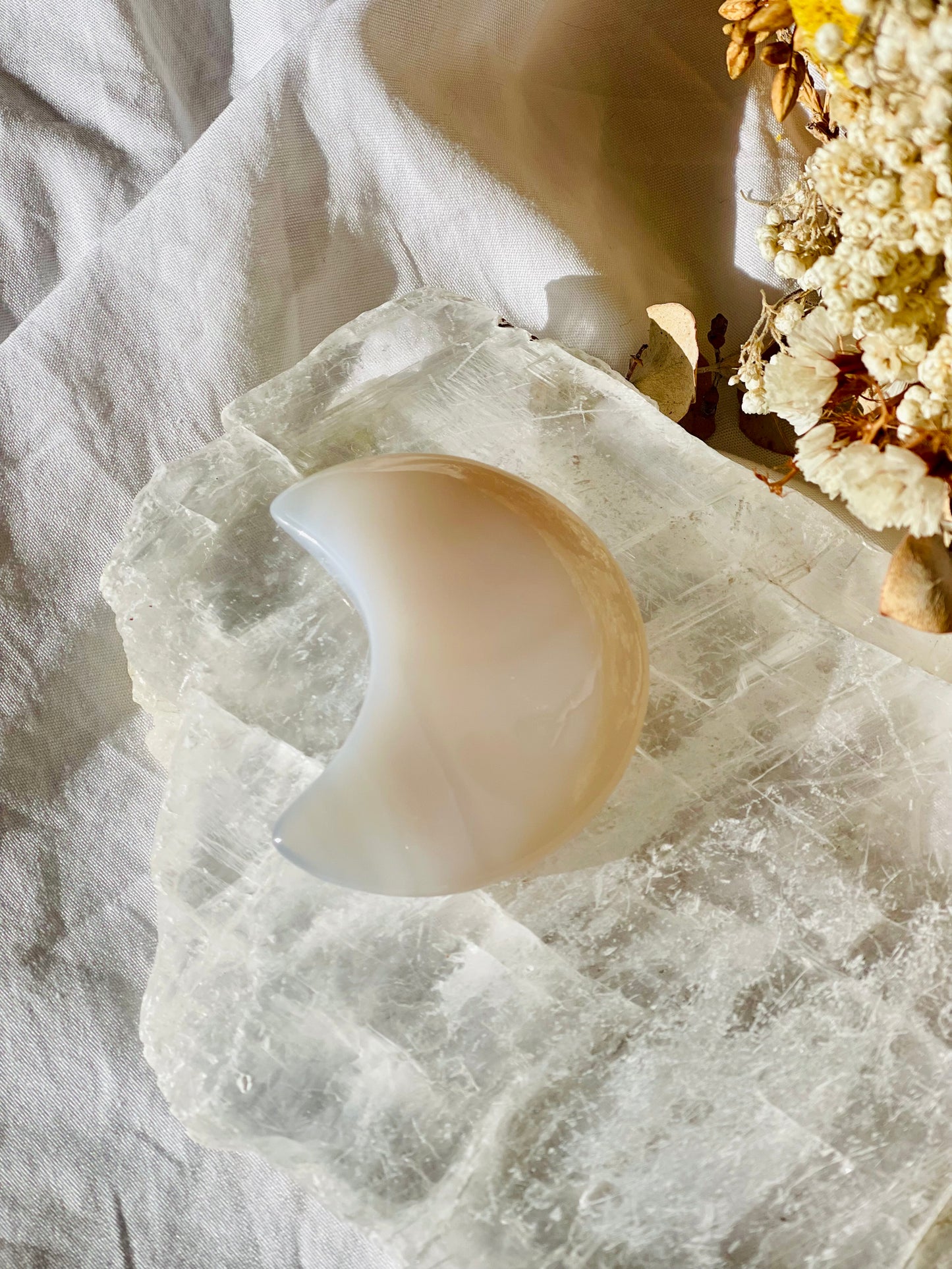 Druzy Agate Moon #3