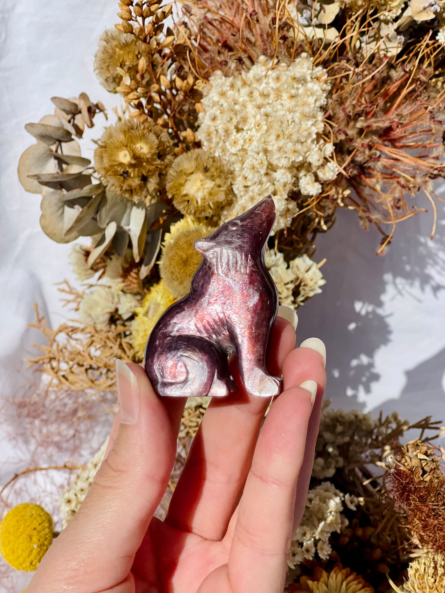 Gem Lepidolite Wolf