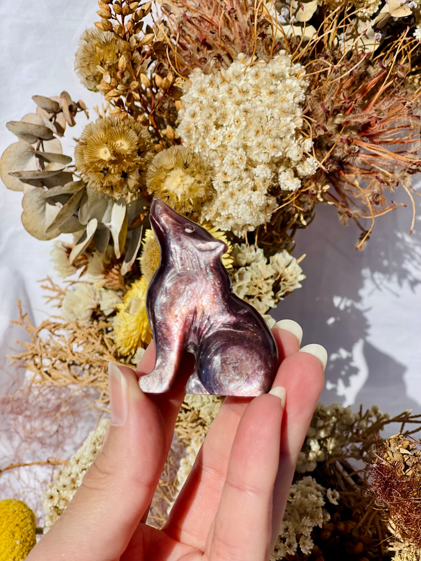 Gem Lepidolite Wolf