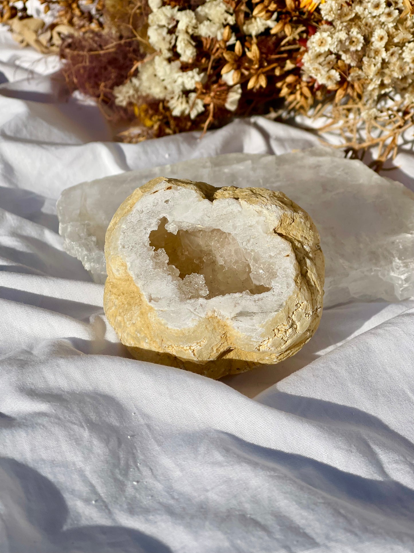 Quartz Druzy Geode F