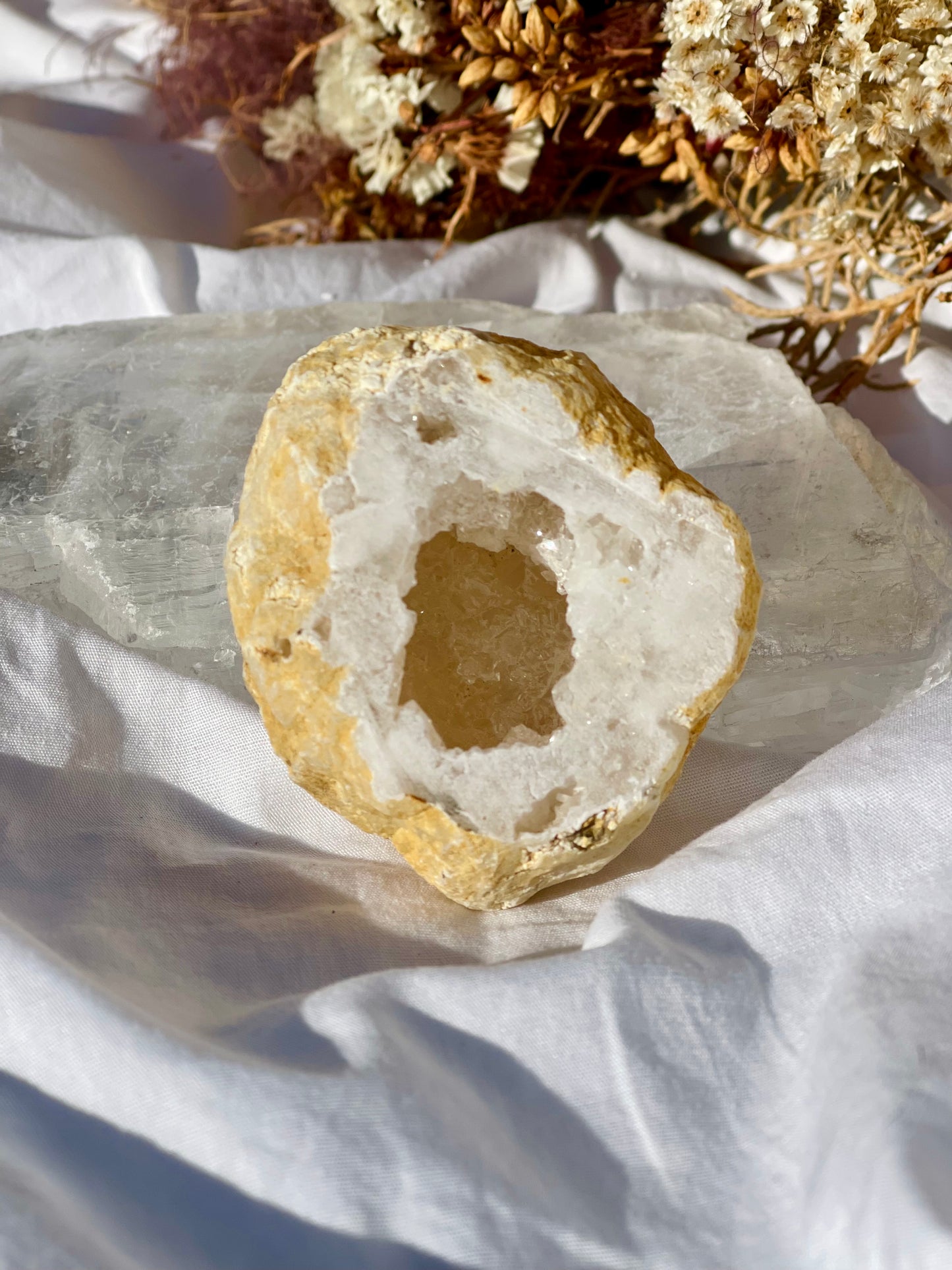 Quartz Druzy Geode D