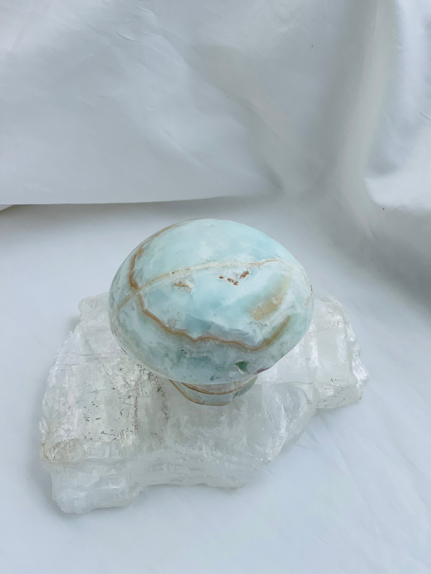 Caribbean Calcite Mushroom