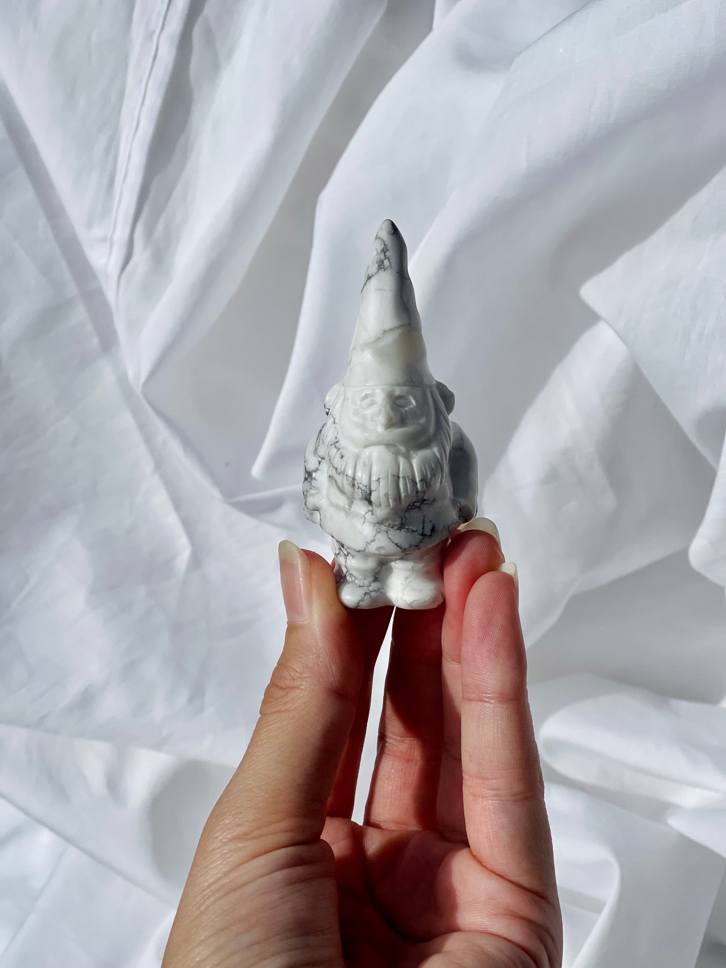 Howlite Gnome