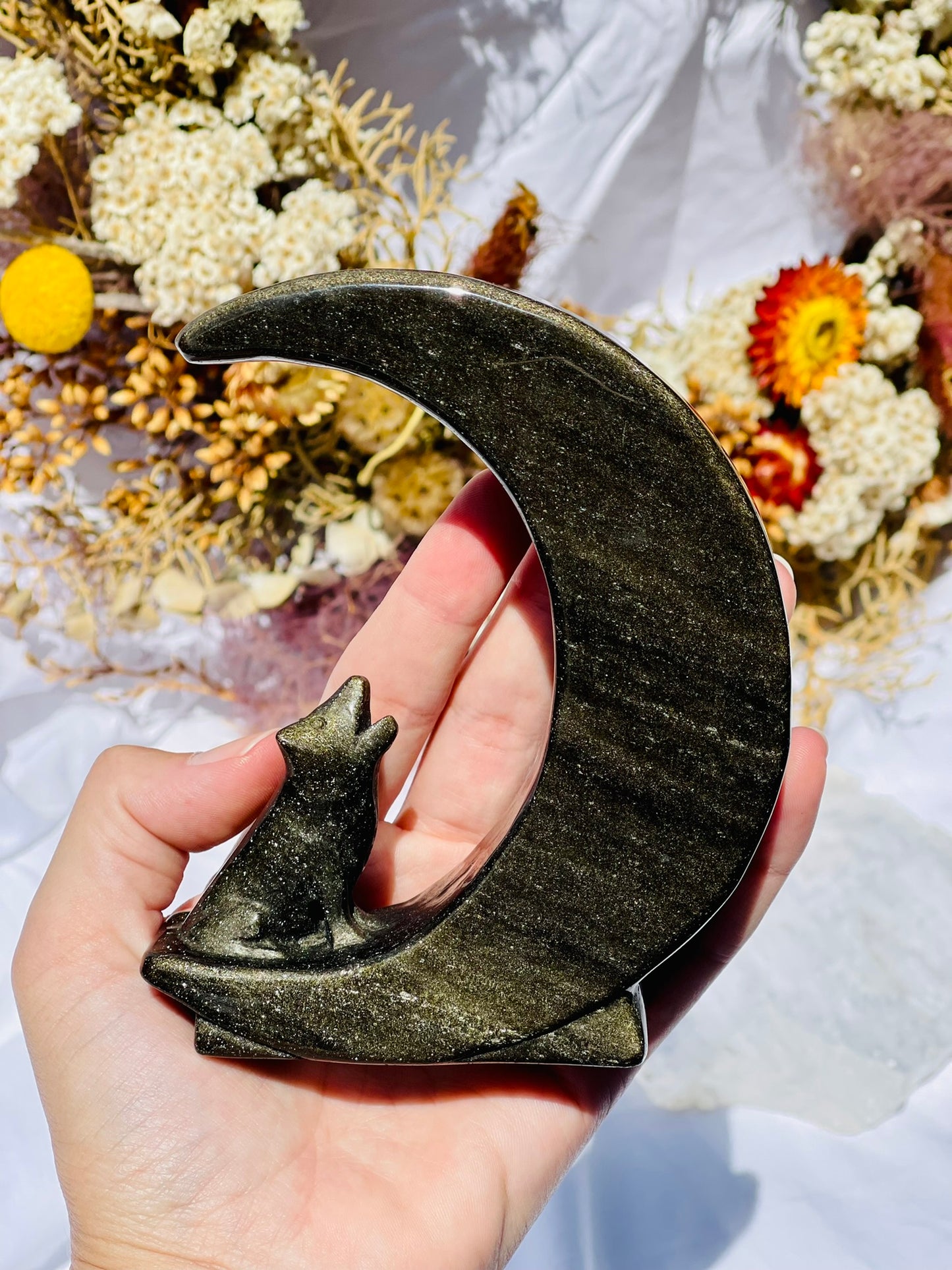 Golden Sheen Obsidian Moon/Wolf