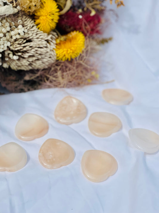 Peach Adventurine Heart Worrystone