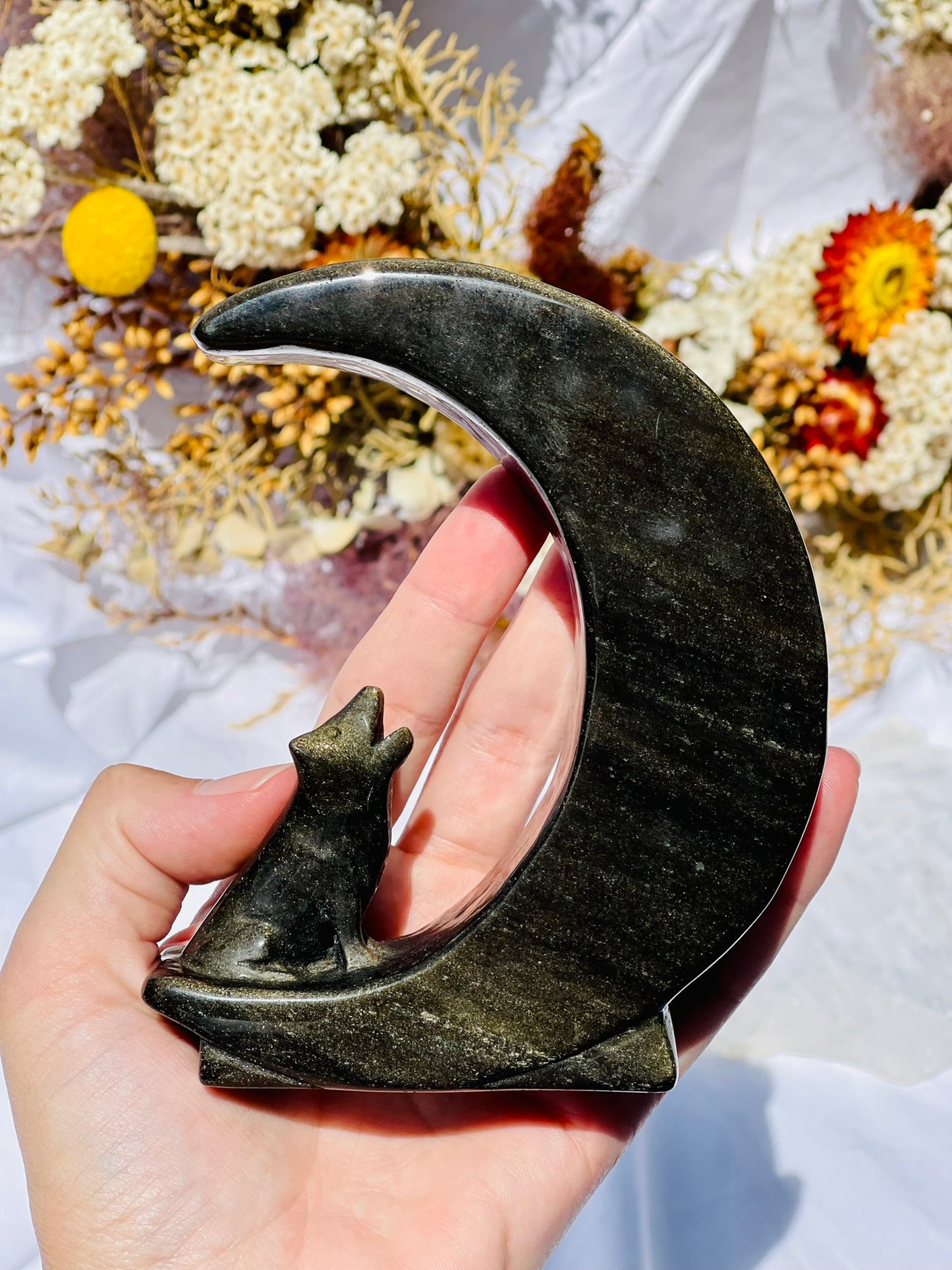 Golden Sheen Obsidian Moon/Wolf