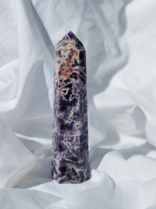 Chevron Amethyst Point