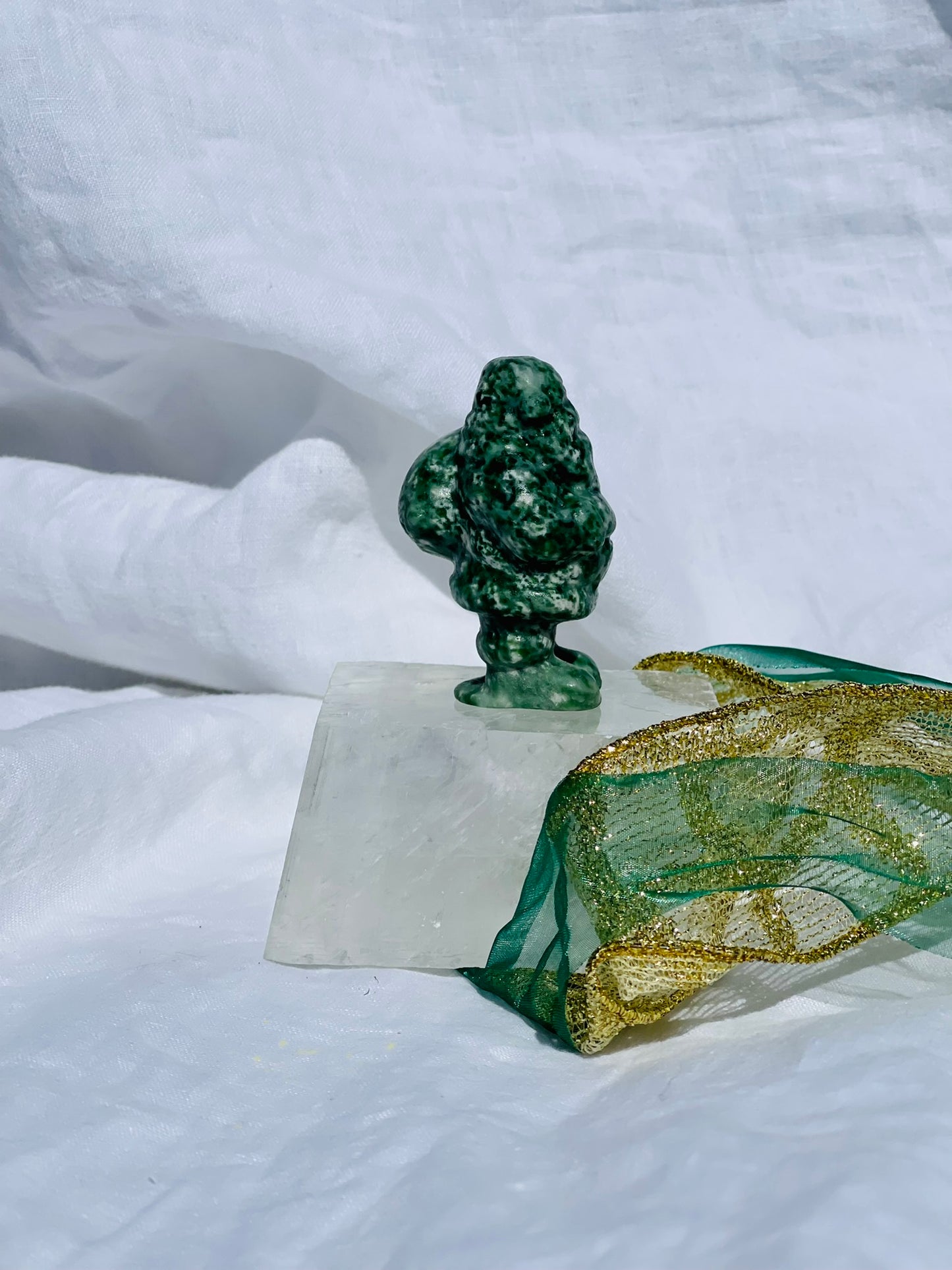 Tree Agate Santa
