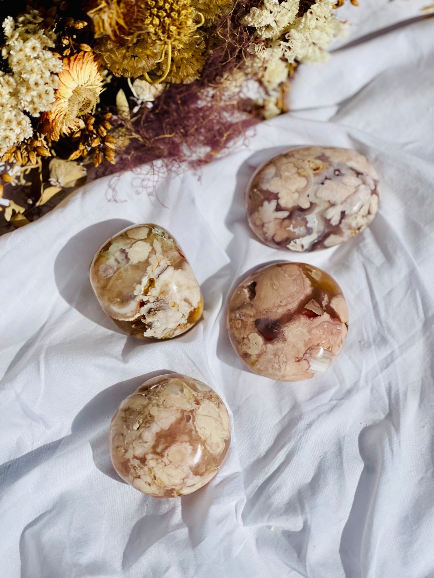 Flower Agate Palmstone