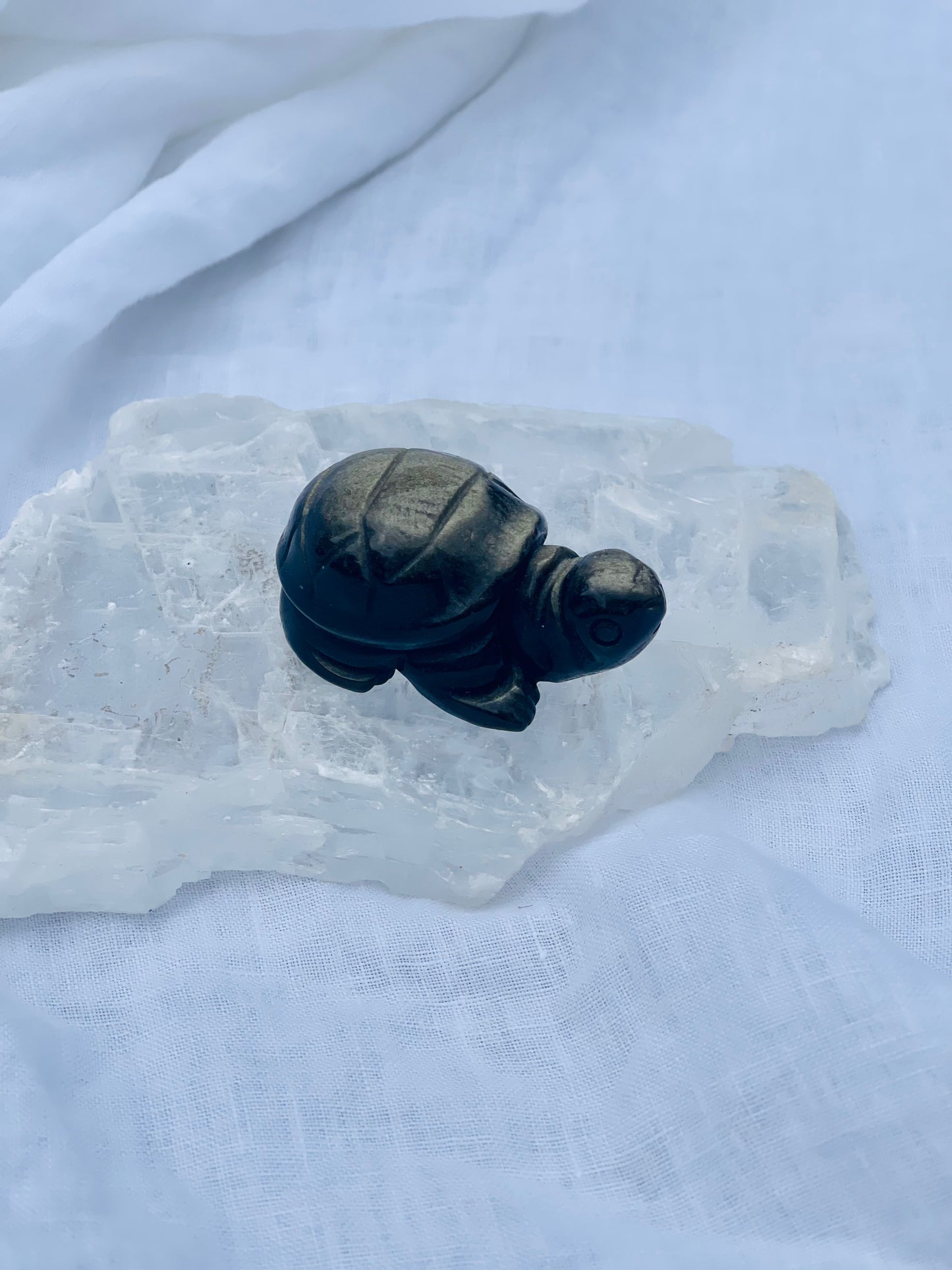 Golden Sheen Obsidian Turtle