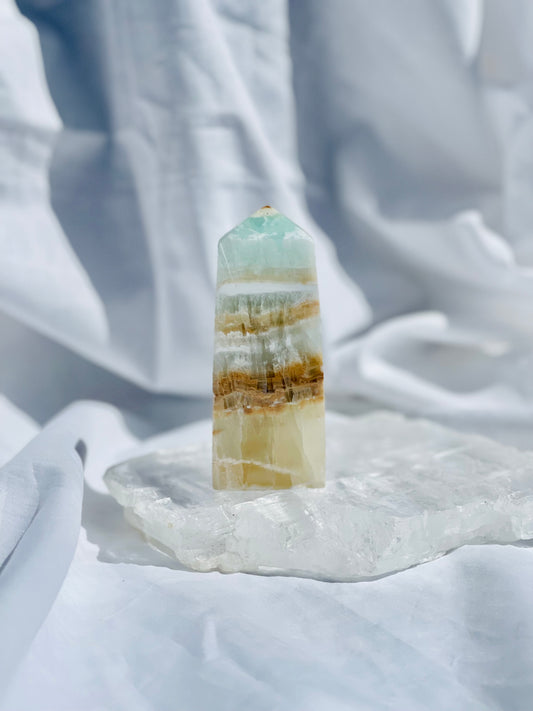 Caribbean Calcite Point