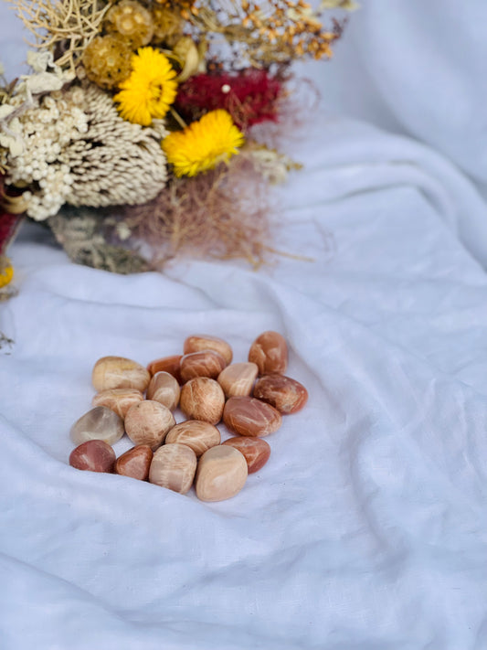 Peach Moonstone Tumble