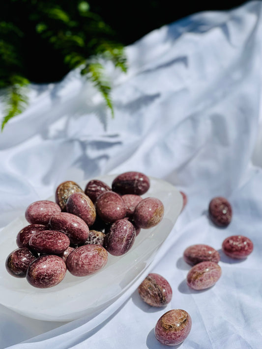 Strawberry Quartz Tumble