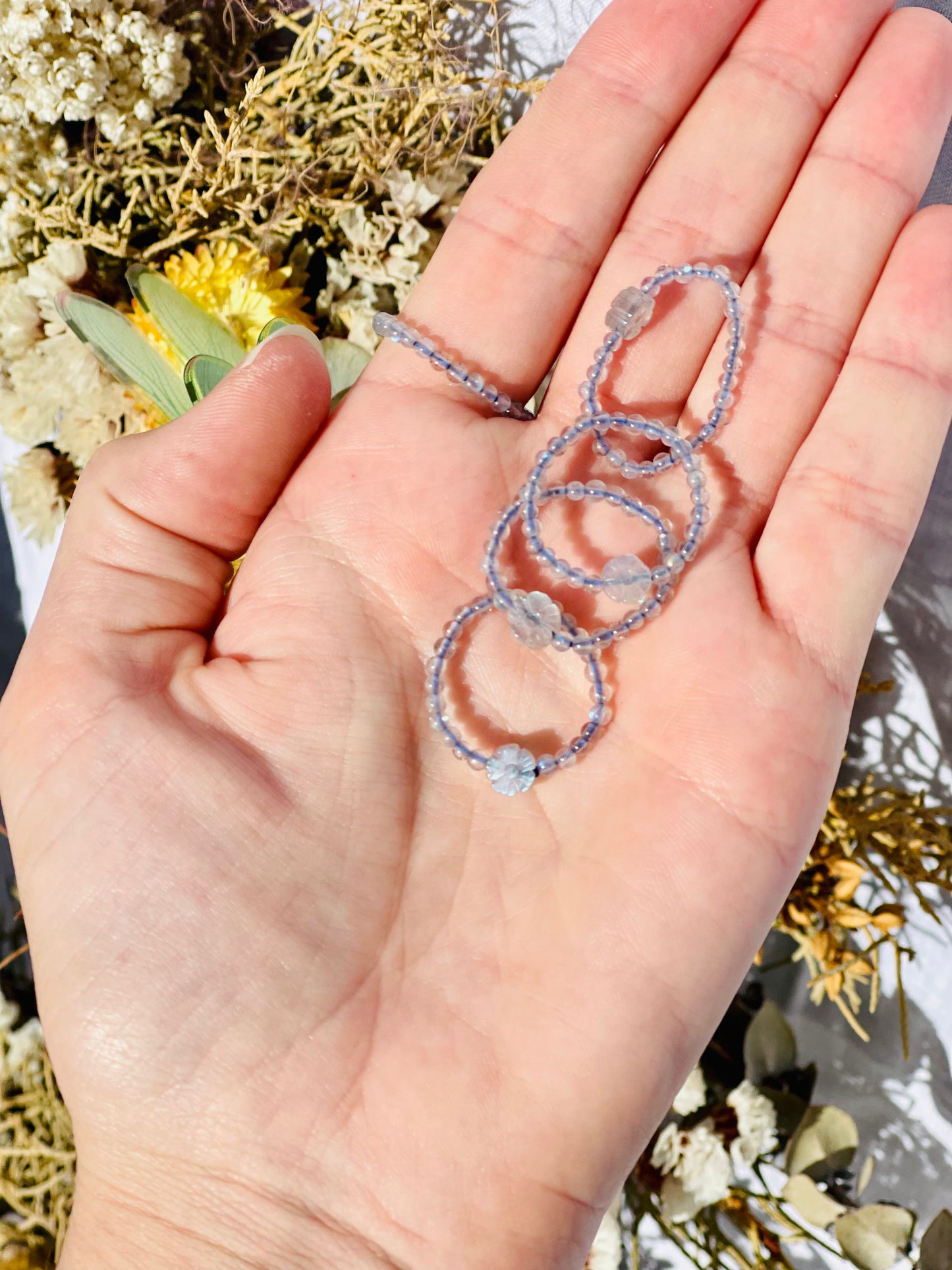 Labradorite With Flower Ring