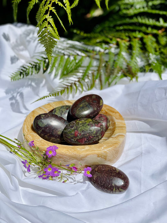 Blood Stone Palmstone