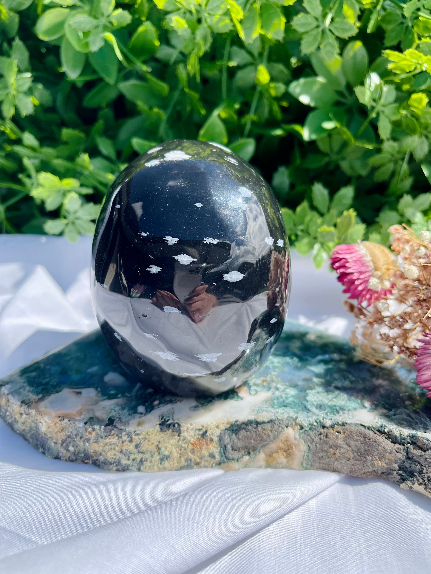 Snow Flake Obsidian Skull