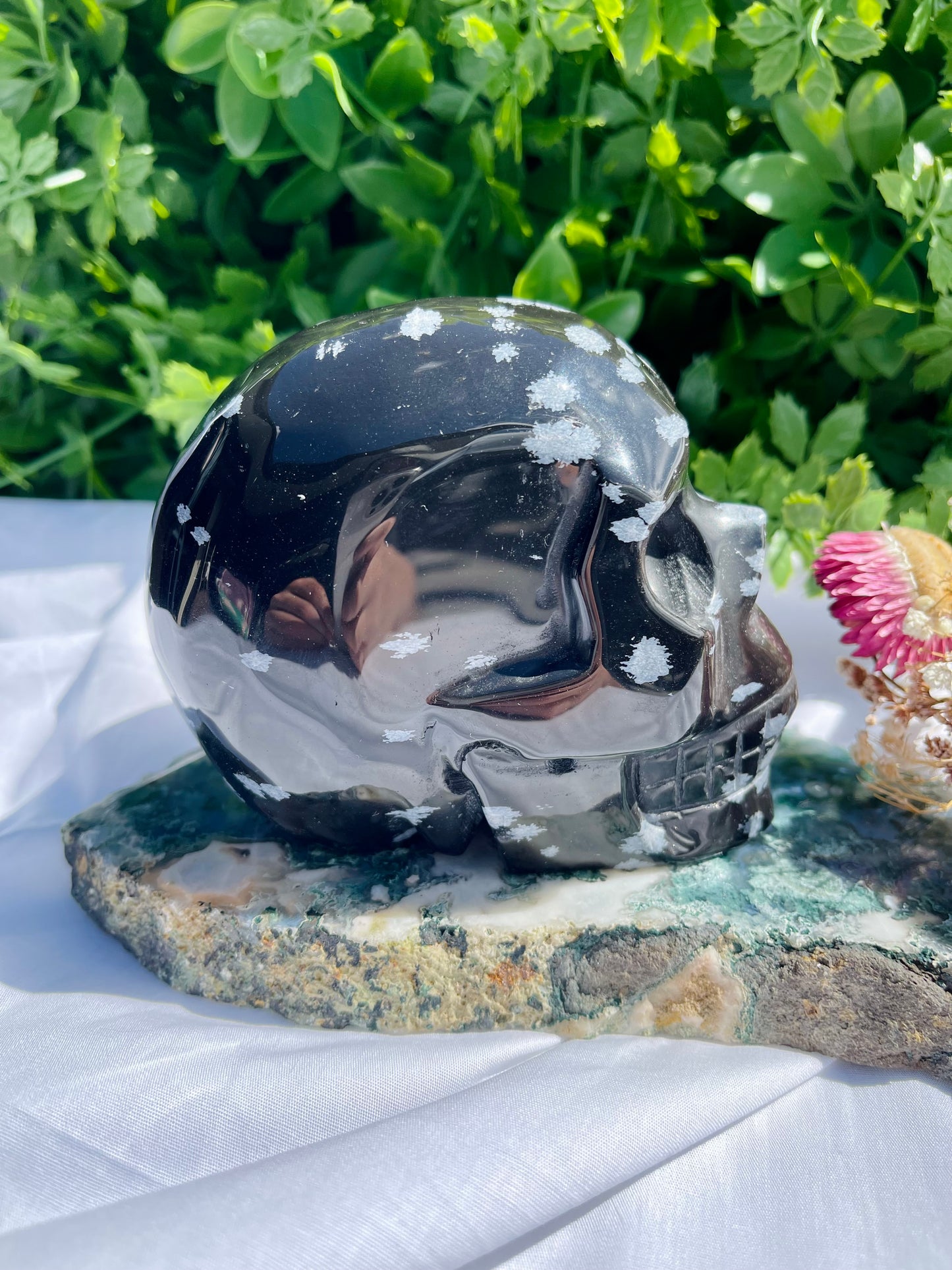 Snow Flake Obsidian Skull