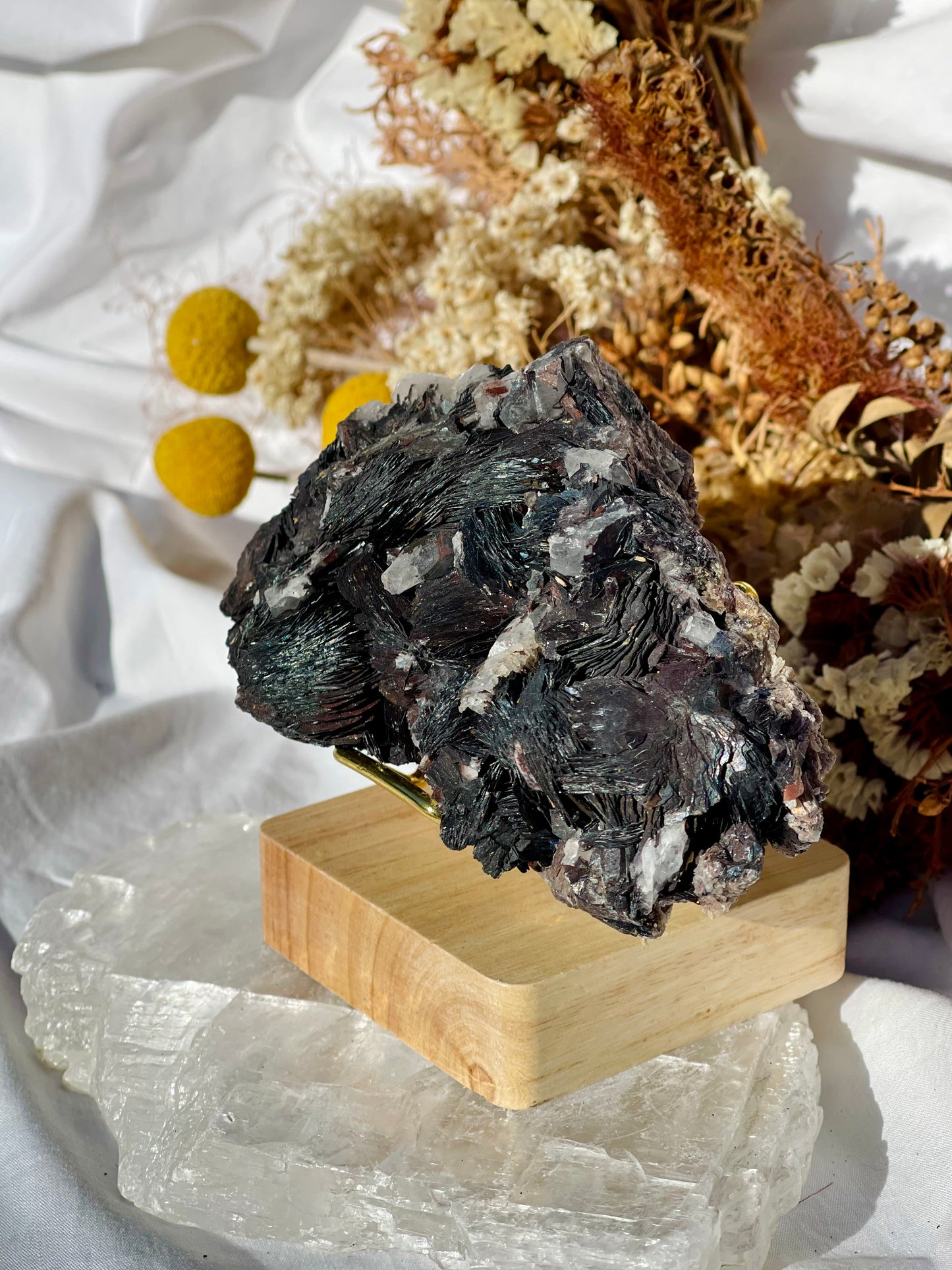 Black Rose Specularite With Quartz #2