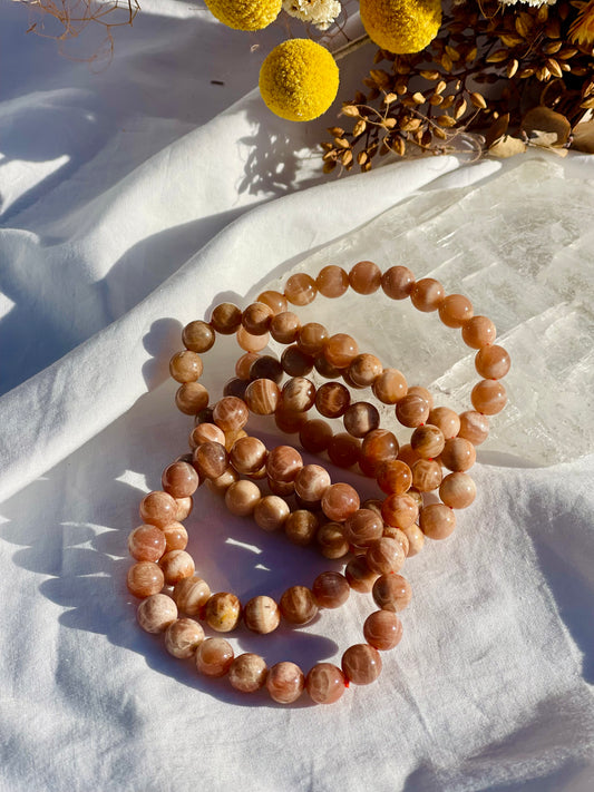 Peach Moonstone Bracelet | 10mm