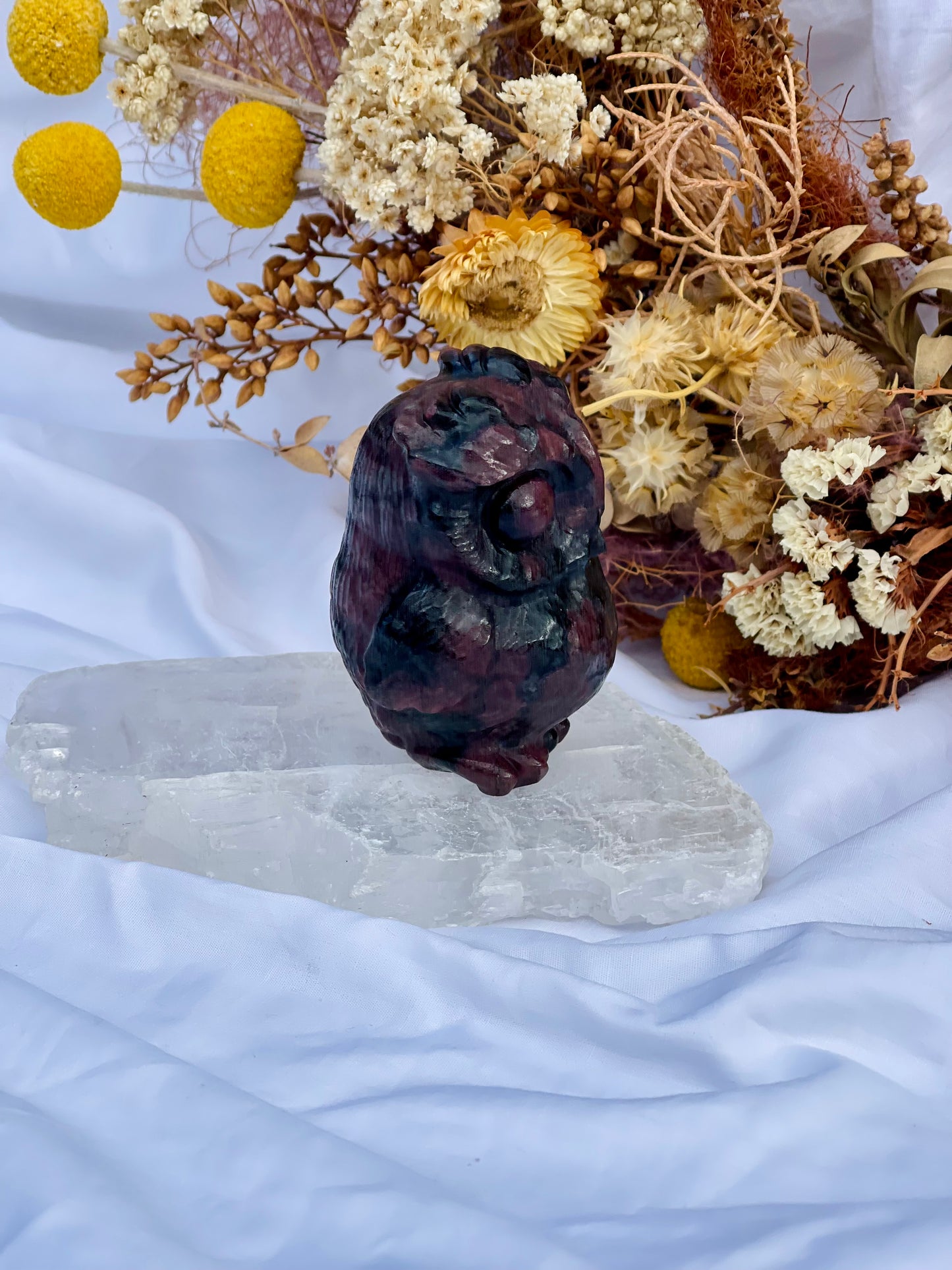 Garnet / Astrophyllite Owl