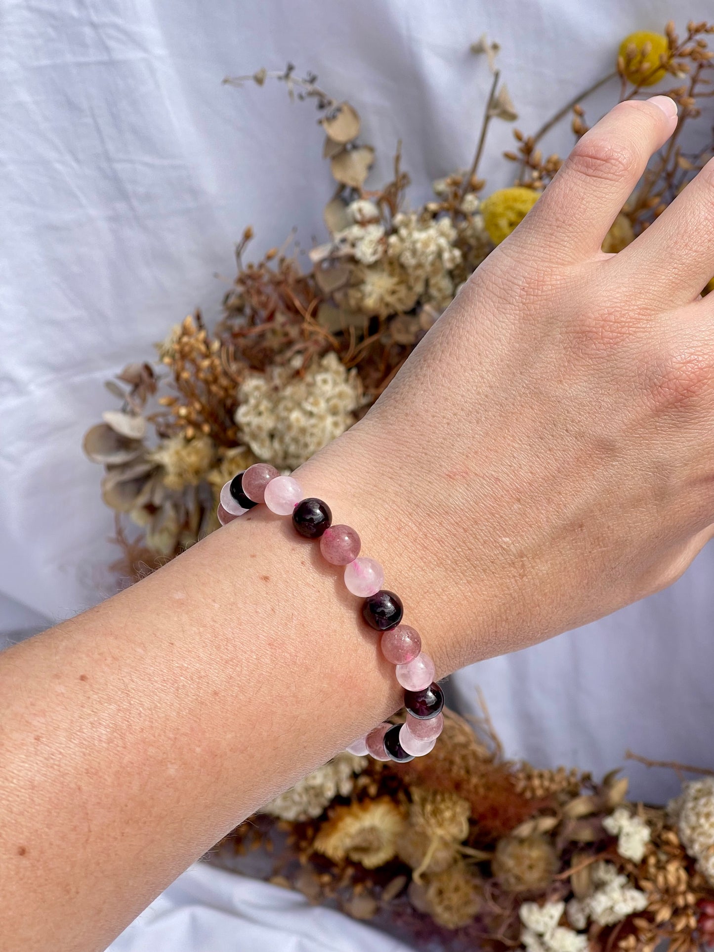 Mixed Bracelet | Garnet, Strawberry Quartz, Rose Quartz