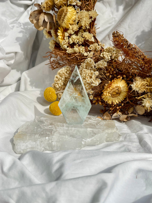 Green Fluorite Diamond Point