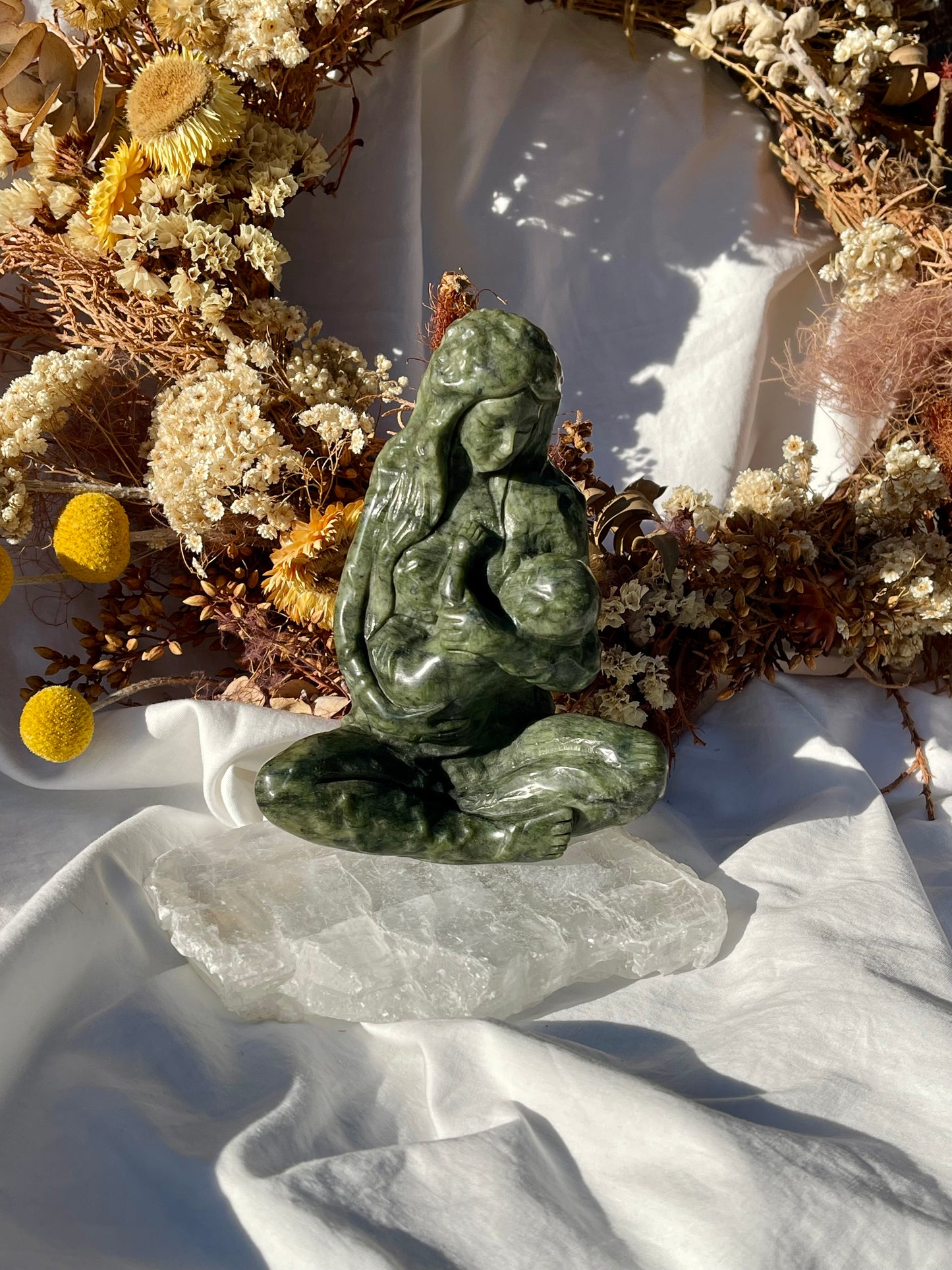 Green Jade Mother With Baby