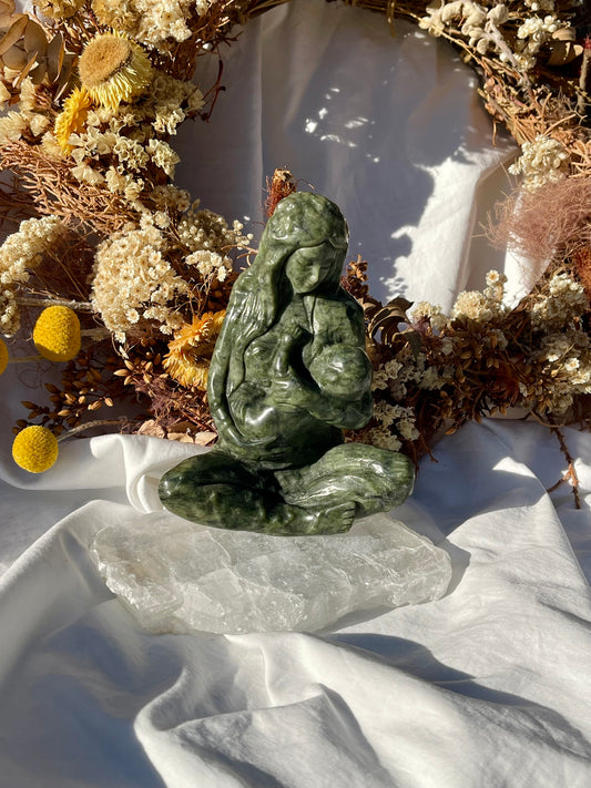 Green Jade Mother With Baby