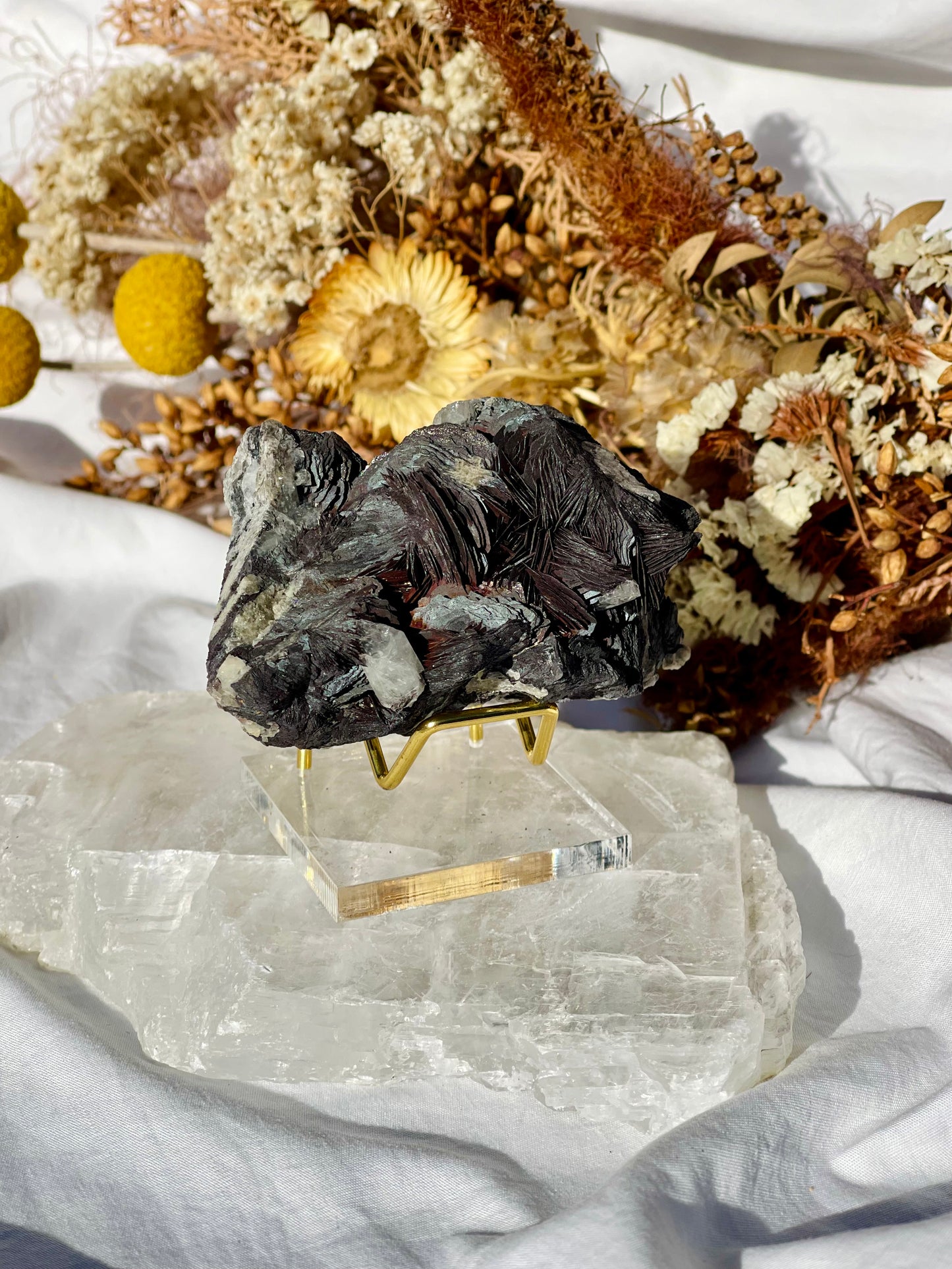 Black Rose Specularite With Quartz #1