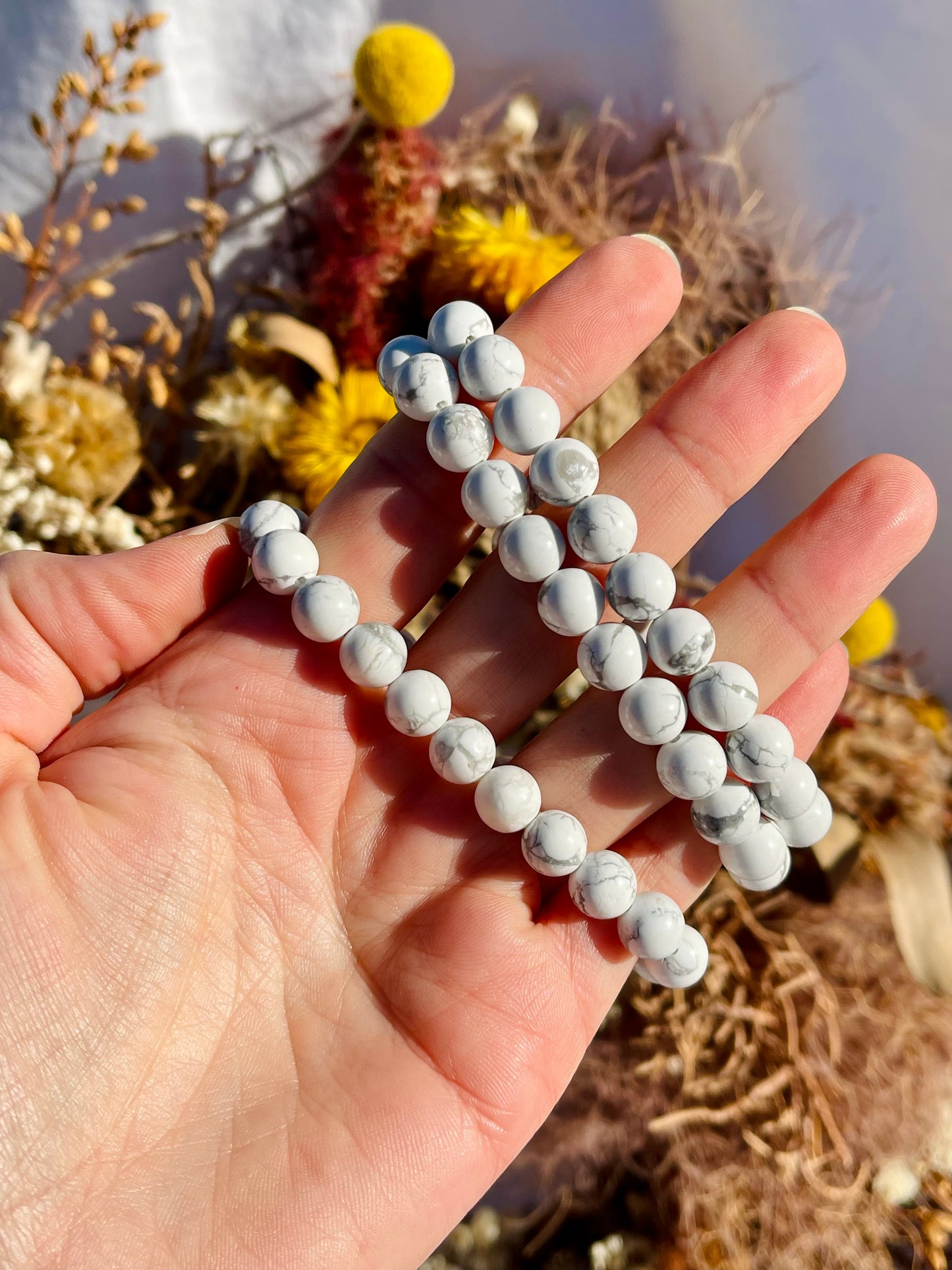 Howlite Bracelet | 8mm