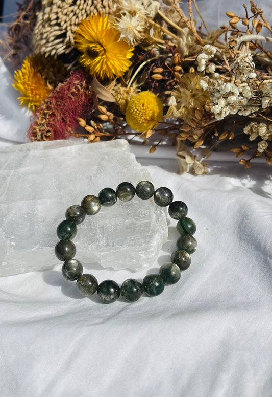 Green Mica Bracelet