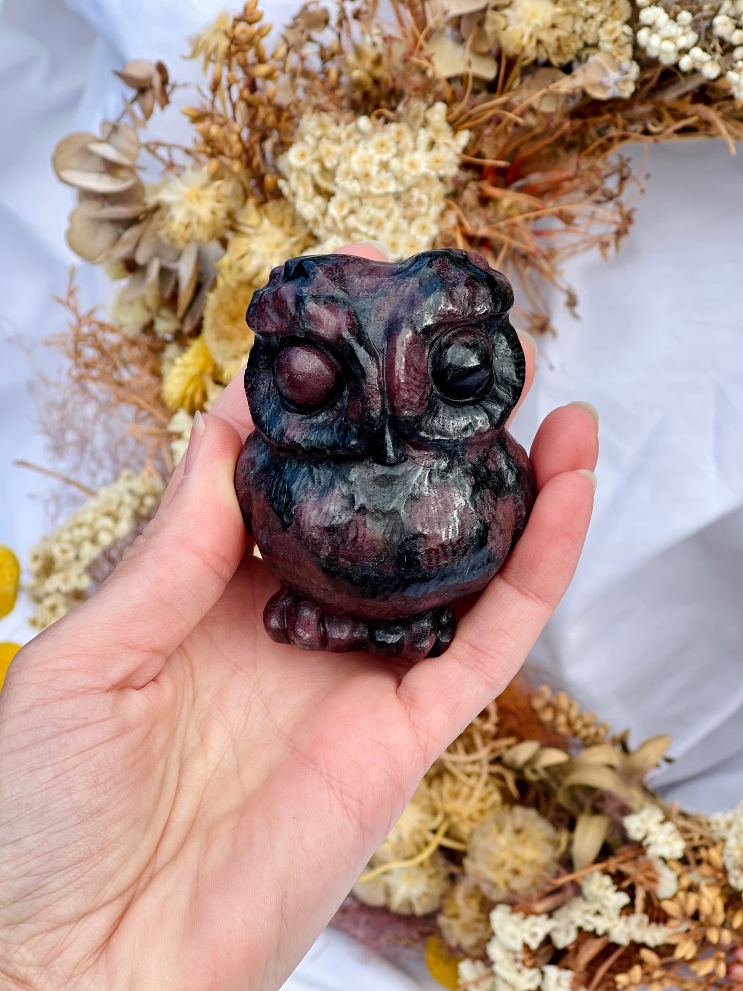 Garnet / Astrophyllite Owl