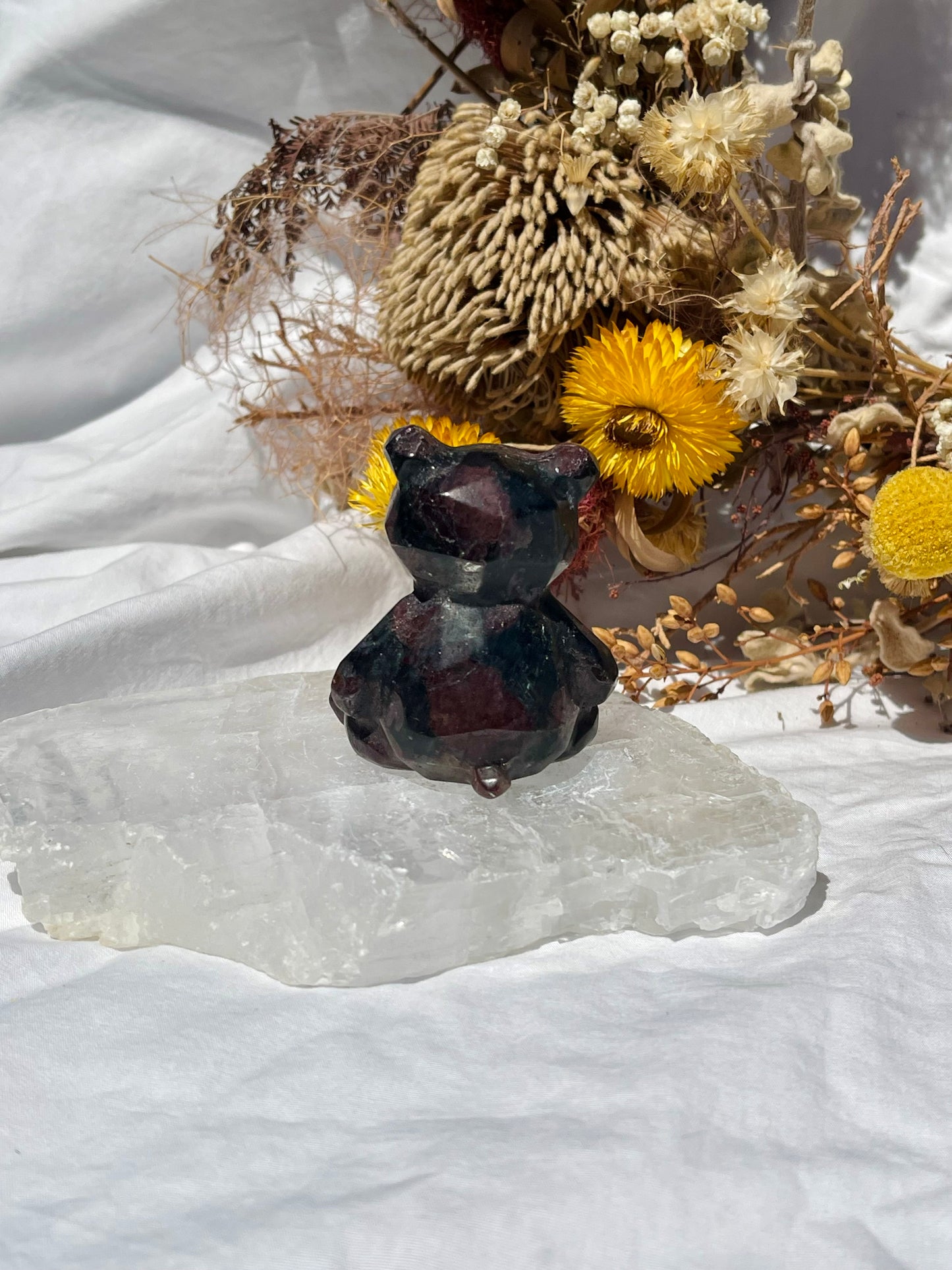 Garnet Astrophyllite Bear