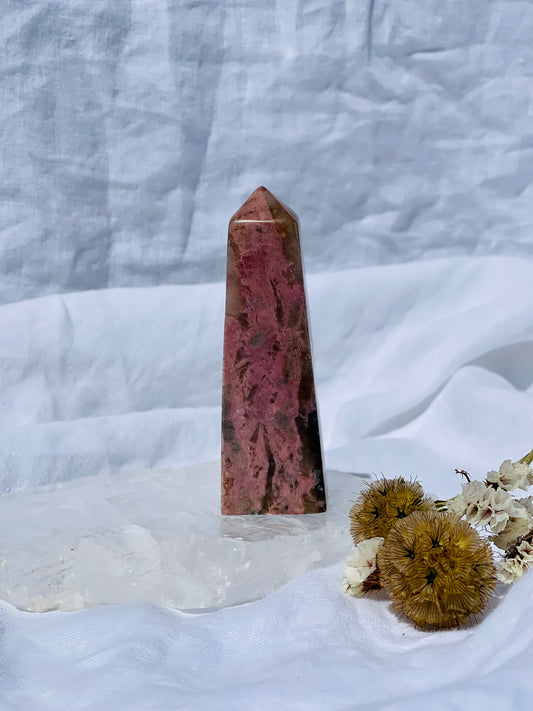 Rhodonite Point