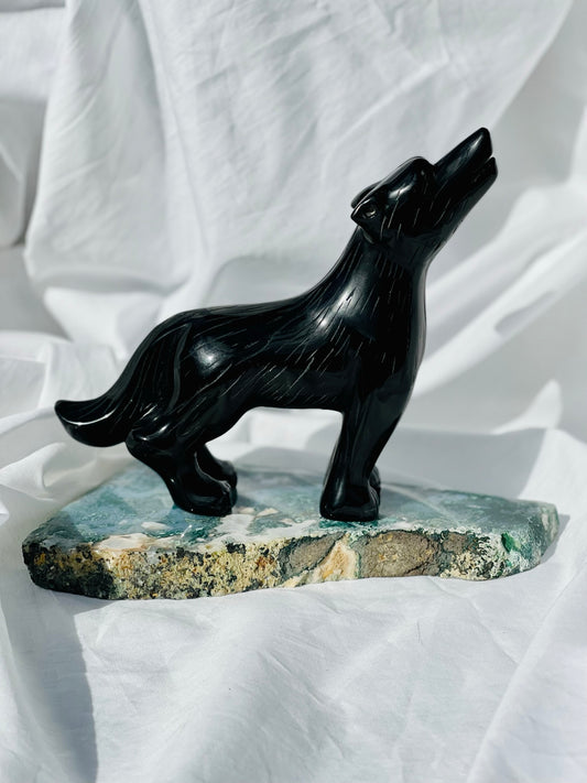 Black Obsidian Standing Wolf