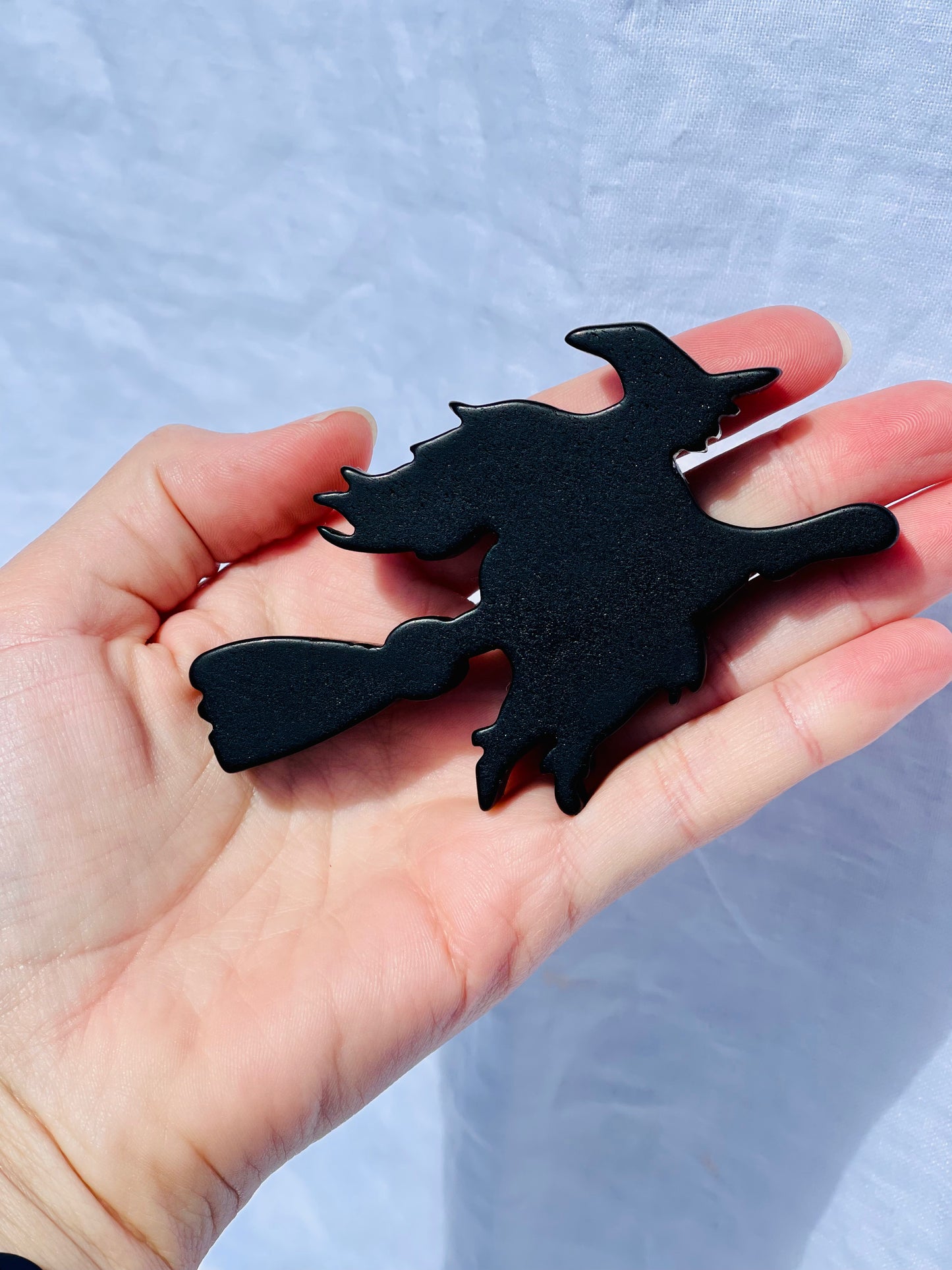 Black Obsidian Flying Witch
